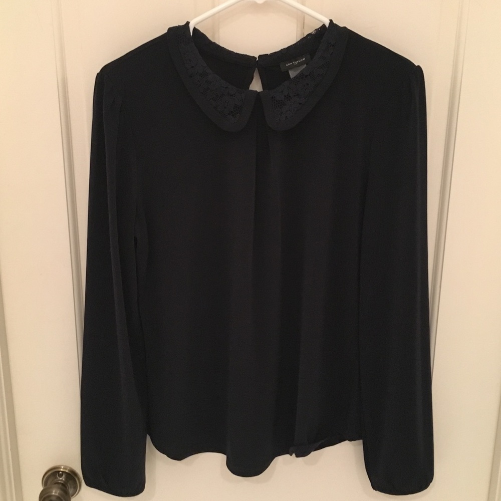 Ann Taylor navy blouse with lace collar